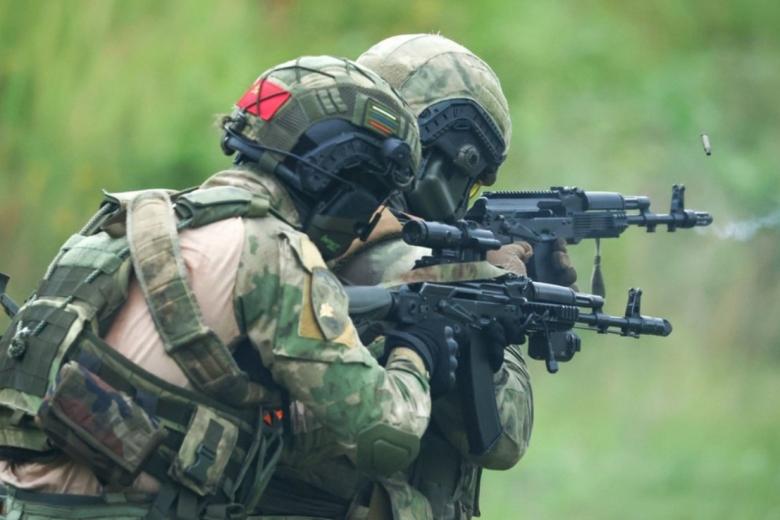 Военнослужащие ВС РФ