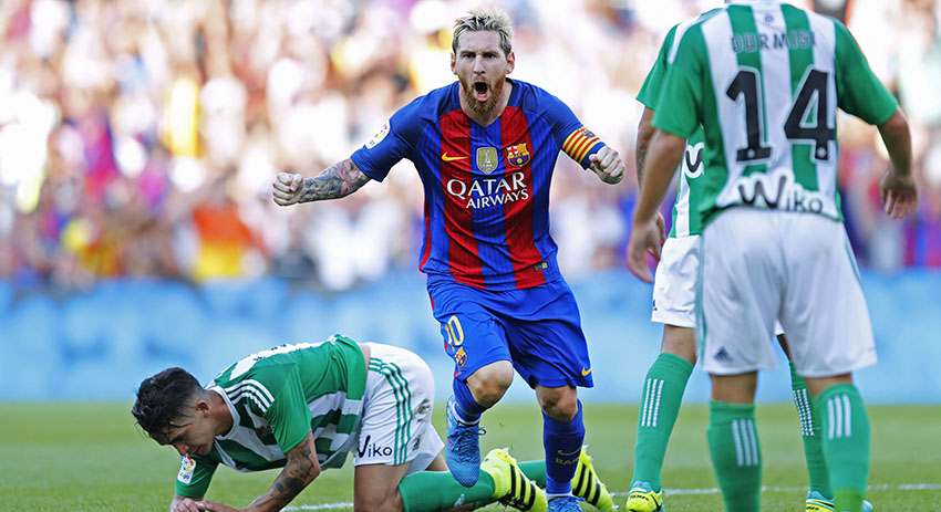 В январе 2013 года Месси пожертвовал 152 тысяч евро на реконструкцию спортивного центра в Росарио