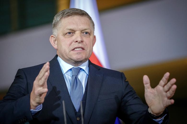 Роберт Фицо