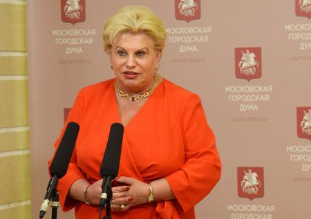 Омбудсмен Москвы заступилась за семью геев, усыновивших детей