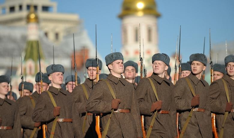 Генеральная репетиция торжественного марша, посвящённого 77-й годовщине легендарного парада 1941 года в День воинской славы России на Красной площади