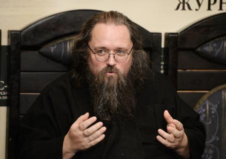 Лишенный сана Кураев внезапно покинул Россию: куда уехал, как простился