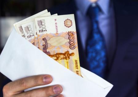 Работающим пенсионерам проиндексируют пенсии: что изменится в 2025 году