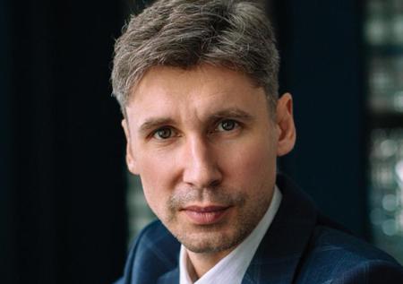 Актёр ТЮЗа умер на сцене во время спектакля в Казани