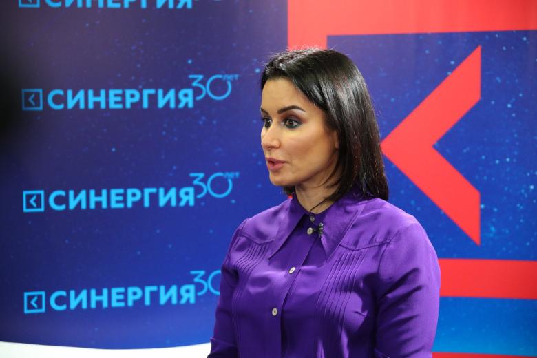 Тина Канделаки