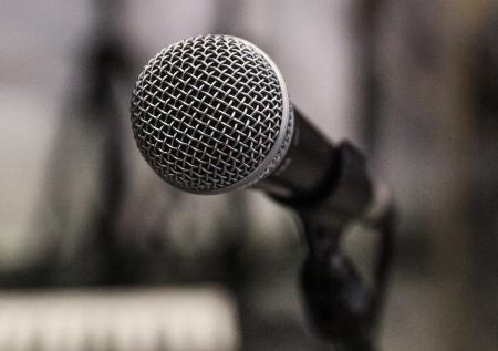 «Пошлость ни к чему»: депутат об откровенном наряде учительницы в эфире ТНТ