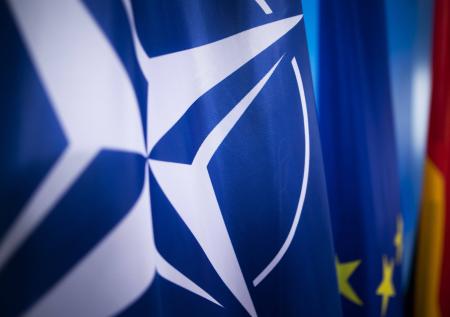 В НАТО созвали экстренную конференцию по предстоящим переговорам с Россией