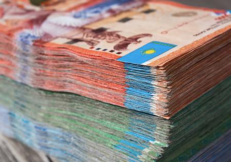 Аналитик оценил перспективность инвестиций в тенге