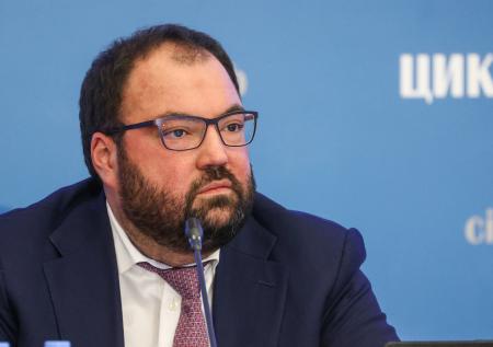 Минцифры выступило против «драконовских мер» для покинувших РФ айтишников