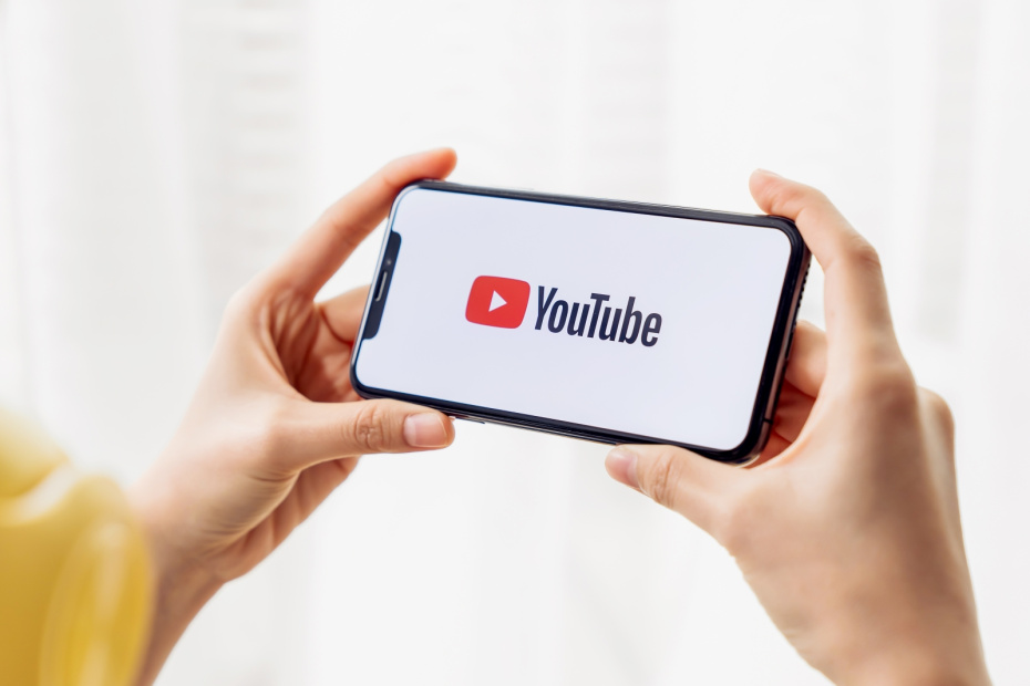 Почему YouTube не работает 10 марта: сбои, когда отменят замедление
