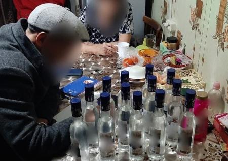 В Оренбуржье задержали двух женщин, торговавших суррогатным алкоголем