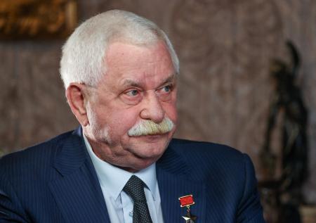 «Крематории работали без остановок»: Руцкой назвал число погибших в путче