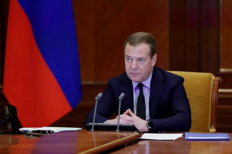 Дмитрий Медведев