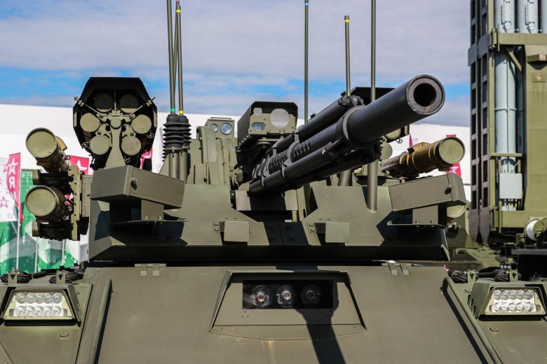 Боевой многофункциональный робототехнический комплекс «Уран-9»