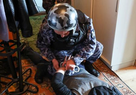 В Петербурге спецназ задержал интернет-тролля