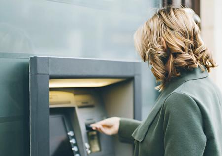 Банкоматы в КНР перестали выдавать наличные с карт UnionPay Газпромбанка