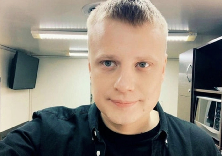 Комики Романов и Комиссаренко лишены гражданства РФ: кто такие, что сделали