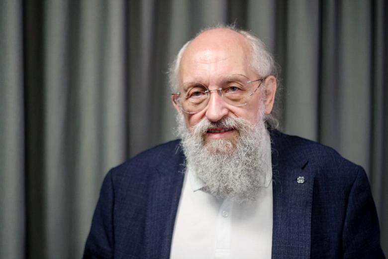 Анатолий Вассерман