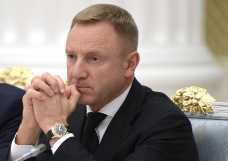 Ректор МФТИ произвел в Пекине неожиданный фурор своей обувью