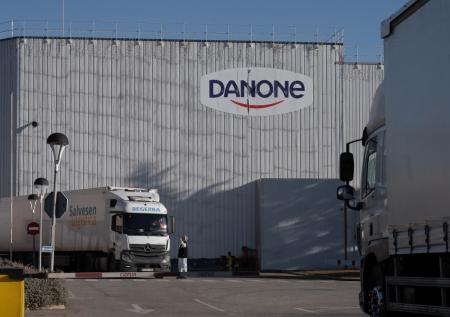 Путин отменил передачу активов Danone Росимуществу