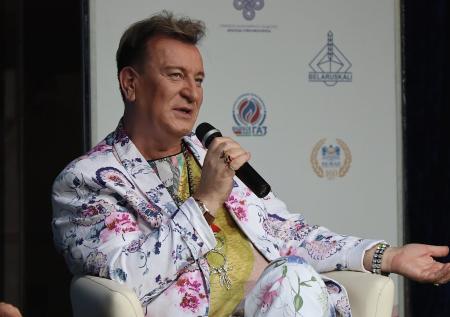 «Жил скромно»: Пенкин рассказал о доходах в пандемию
