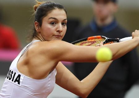 Гаспарян пробилась во второй круг Australian Open