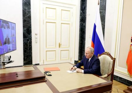 Путин озвучил повестку заседания Совбеза