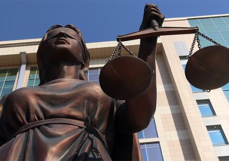 Судья из Дагестана получил срок за вымогательство