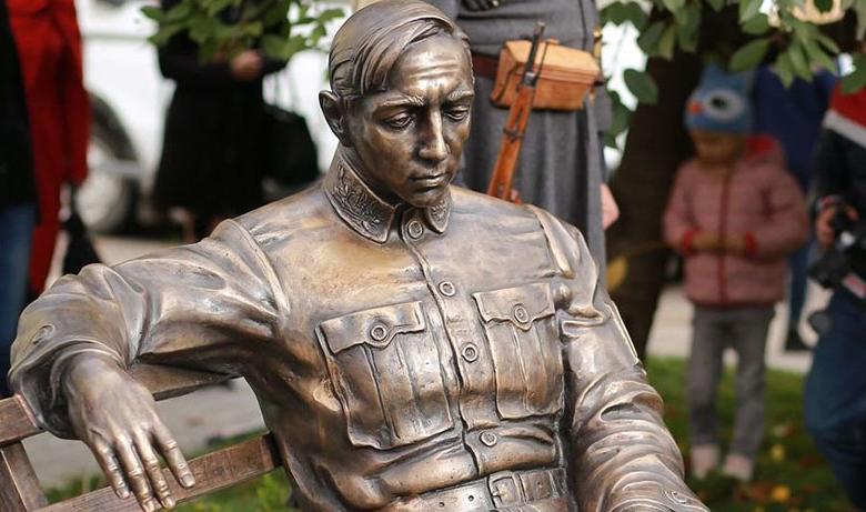 Памятник Симону Петлюре, Львов