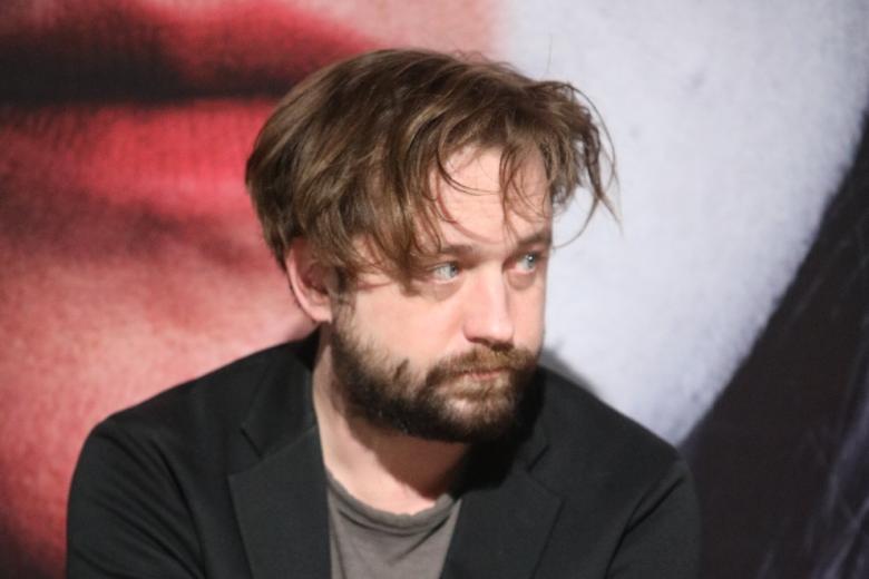 Денис Азаров