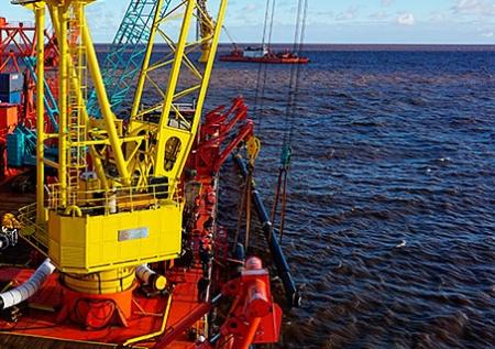 Судно «Фортуна» вернулось к месту строительства «Северного потока — 2»