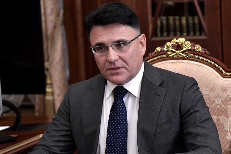 Александр Жаров