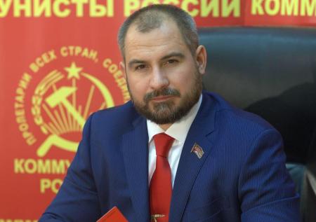 «Коммунисты России»: при капитализме нельзя добиться успеха без связей