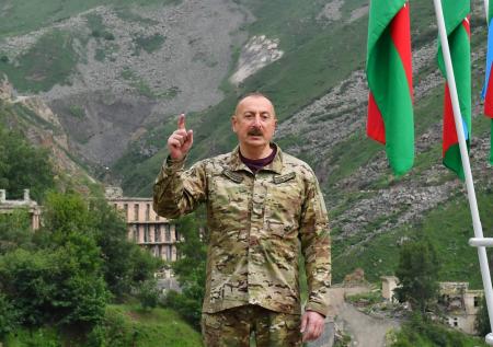 Алиев анонсировал подписание Баку и ЕС документа об энергобезопасности