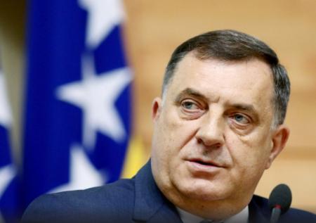 Один из европейских лидеров прилетел на территорию Москвы