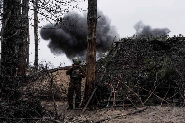 Военнослужащие вооруженных сил Украины в зоне боевых действий