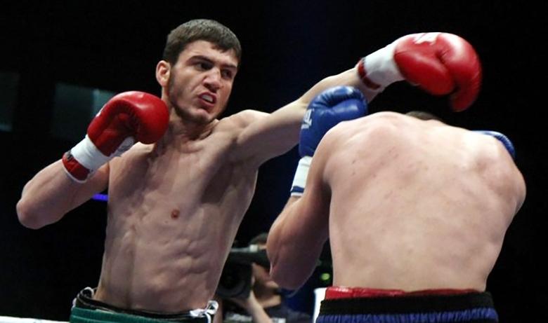 Чемпион IBF North American Умар Саламов 