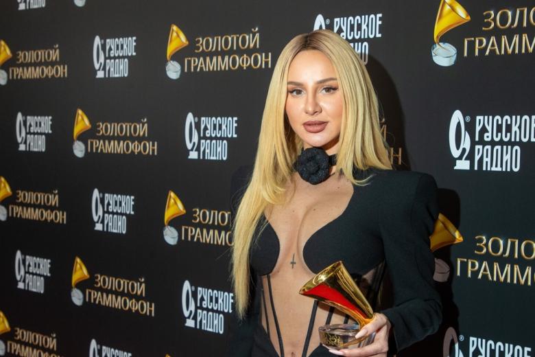 Певица Anna Asti (Анна Дзюба)