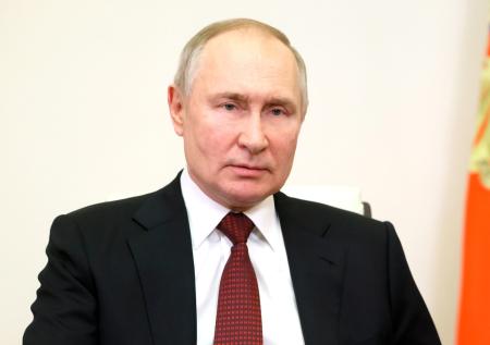 Путин обратился к молодежи и выразил надежду на перемены к лучшему в мире
