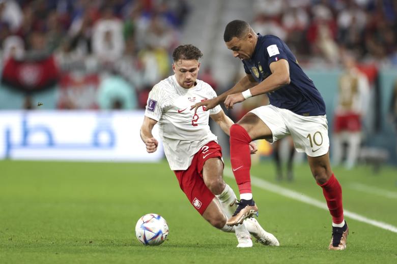 Франция и Польша на чемпионате мира по футболу FIFA 2022 года