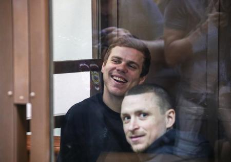 Кассационный суд отменил приговор футболистам Кокорину и Мамаеву