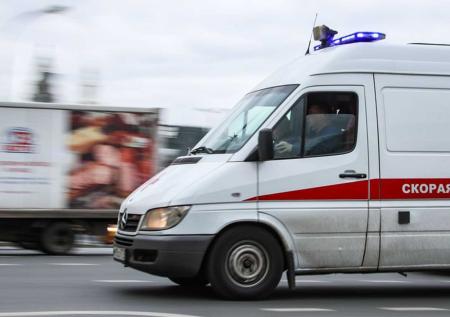 Девятилетний мальчик на самокате вылетел прямо под колеса маршрутки