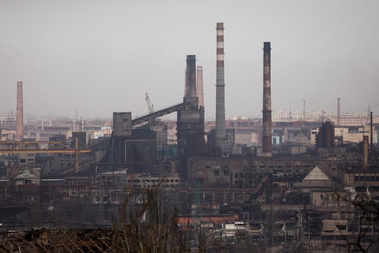 Украина. Донецкая область. Мариуполь. Вид на завод Азовсталь