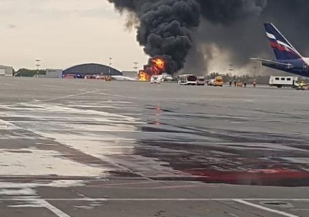Стали известны выплаты за катастрофу SSJ 100 и посадку самолёта в поле