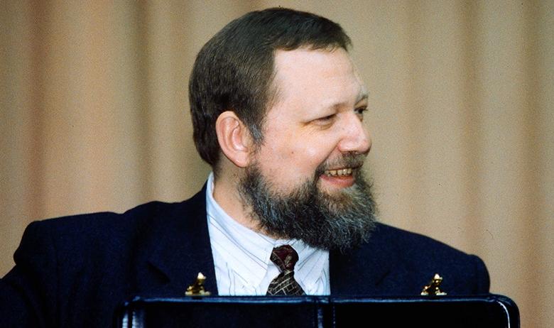 Сергей Дубинин