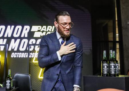 Знакомый Макгрегора назвал его карьеру давно законченной