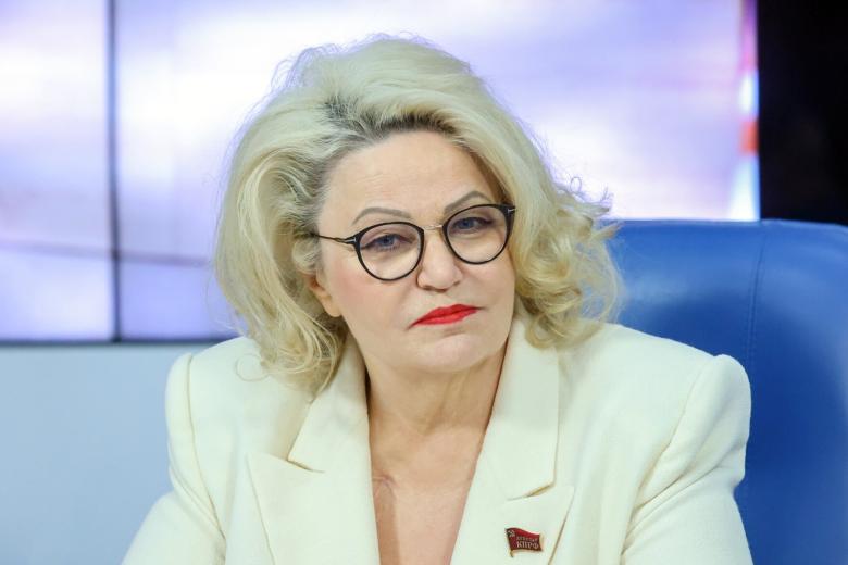 Нина Останина