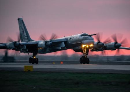 Патрулирование российских ракетоносцев в Японском море попало на видео