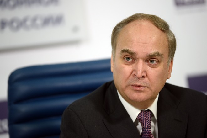 Анатолий Антонов 