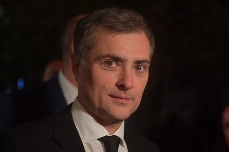 Сурков назвал условие выживания Украины